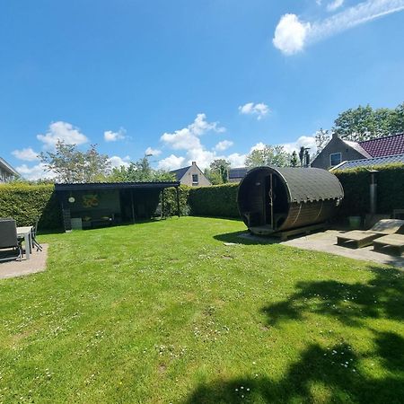 'T Wad Villa Tzummarum Eksteriør bilde